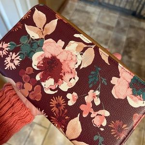 Thirty one All About Benjamin’s wallet